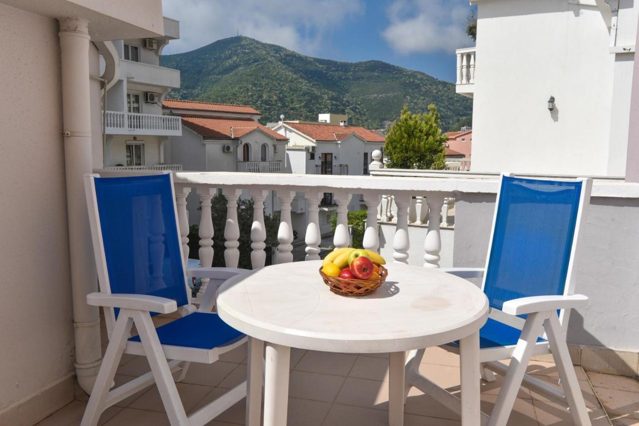 Apartments & Rooms Nikolic Budva Buitenkant foto