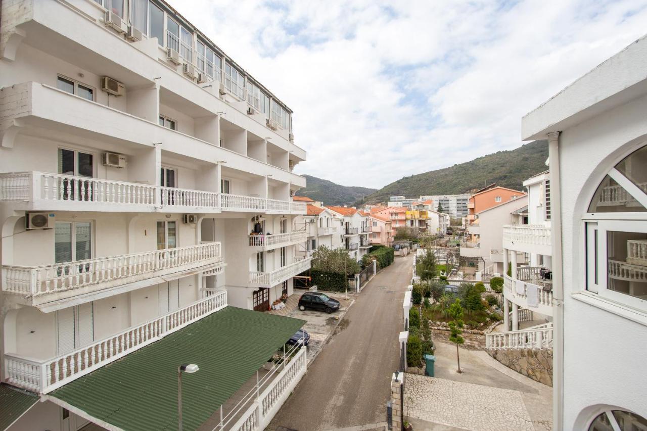 Apartments & Rooms Nikolic Budva Buitenkant foto