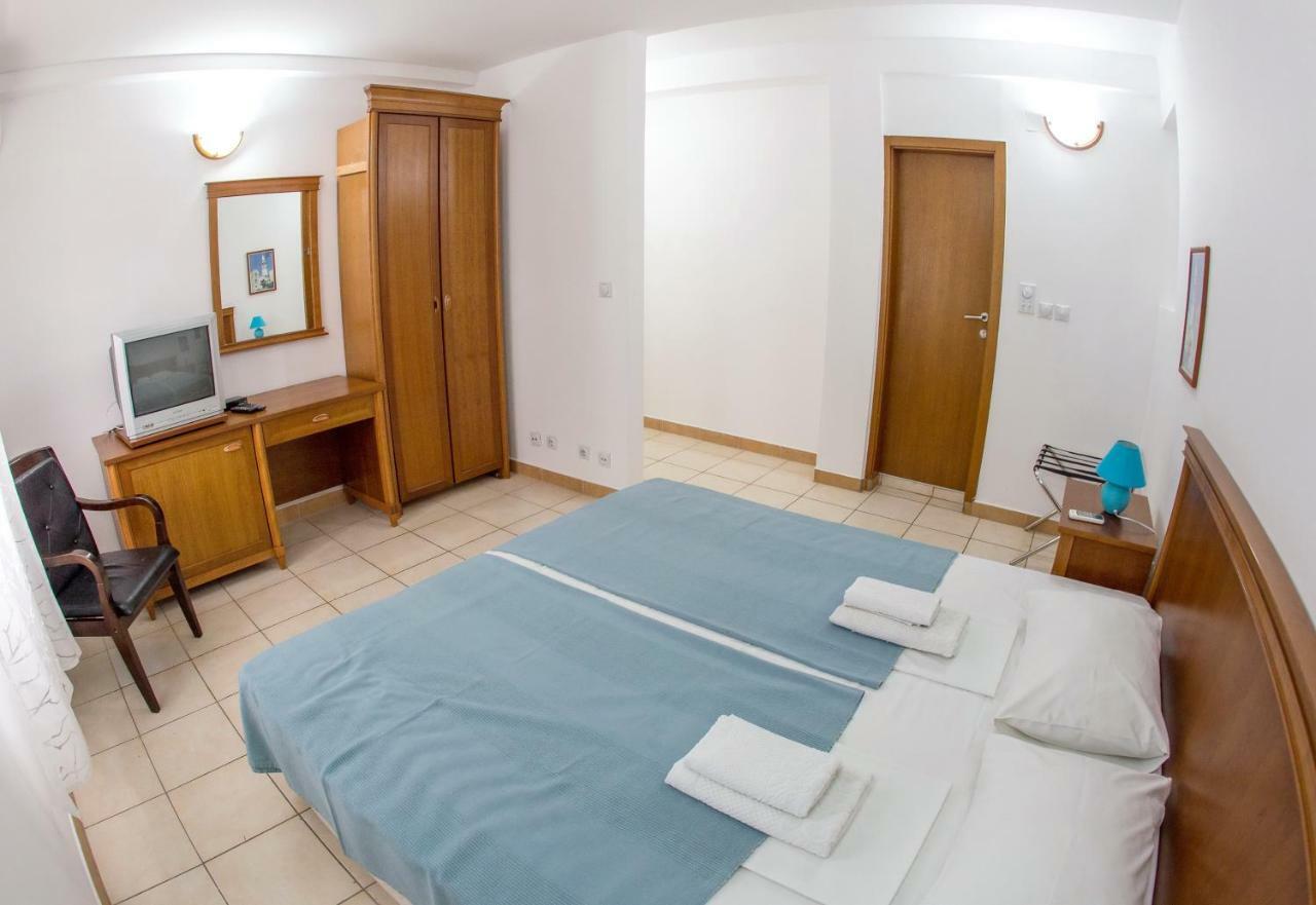 Apartments & Rooms Nikolic Budva Buitenkant foto